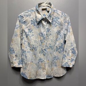 #1) 100% Cotton St. John's Bay Blue and Cream floral Petite Shirt